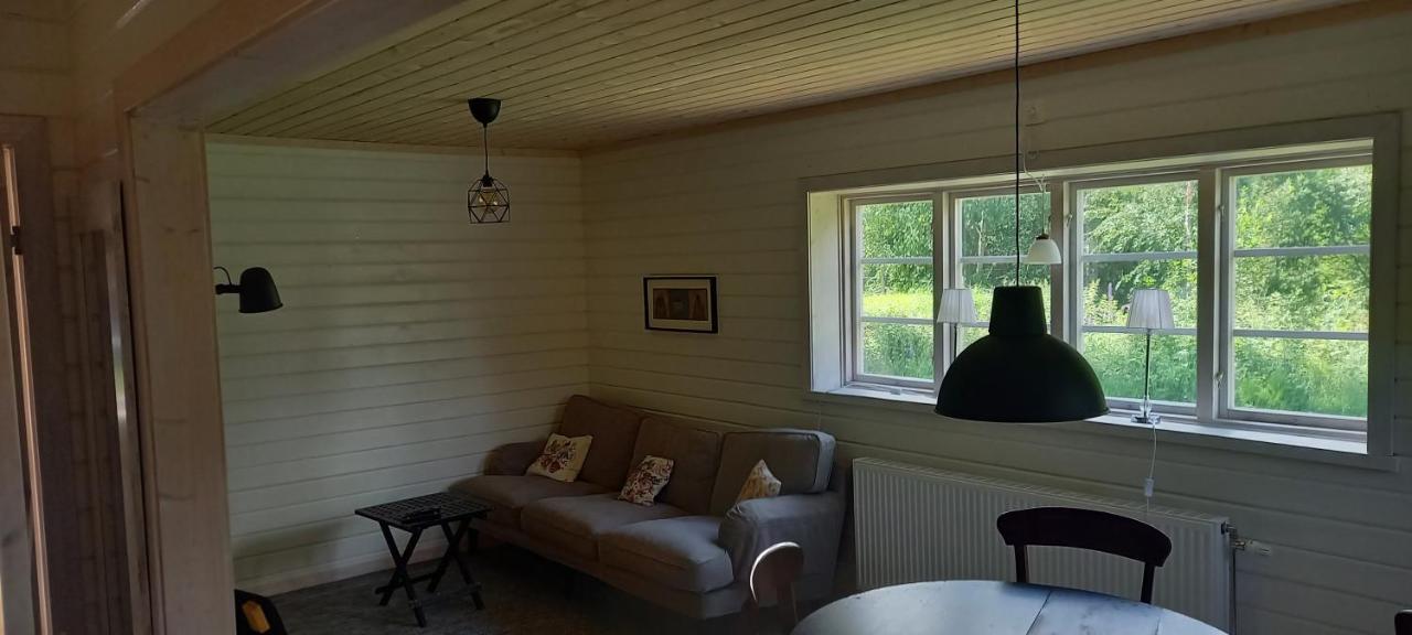 Vackert Belaegen Laegenhet I Gesunda Apartment Solleron Exterior foto