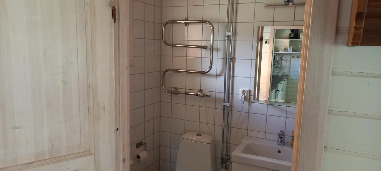 Vackert Belaegen Laegenhet I Gesunda Apartment Solleron Exterior foto